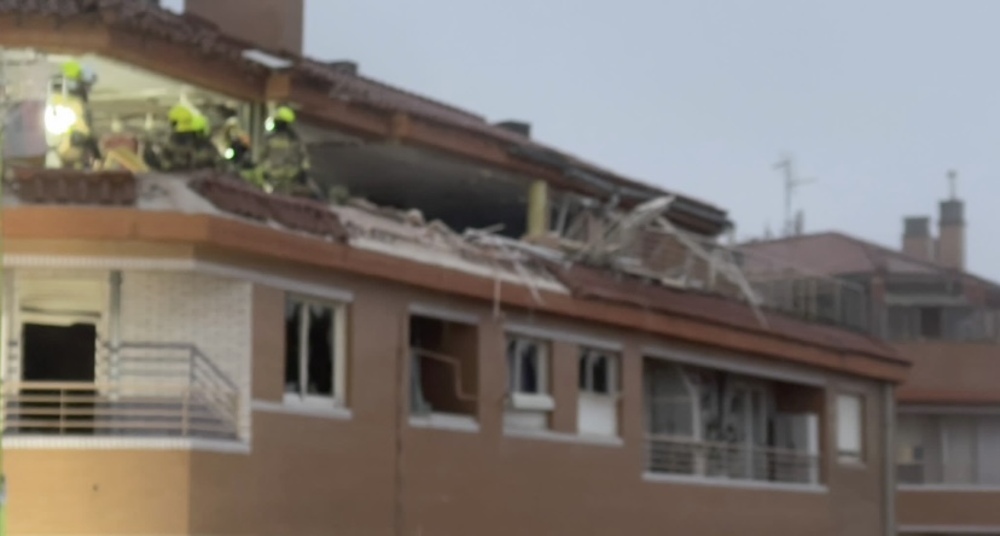 Heridos leves en explosión de gas en un ático en Lardero