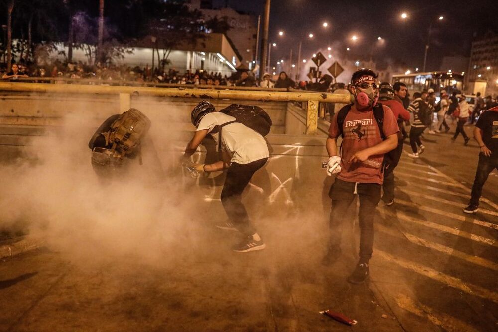 Al menos 6 manifestantes muertos en primer día de emergencia nacional en Perú  / ALDAIR MEJÍA