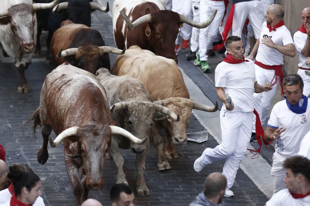 Primer encierro de los Sanfermines 2022  / JESÚS DIGES