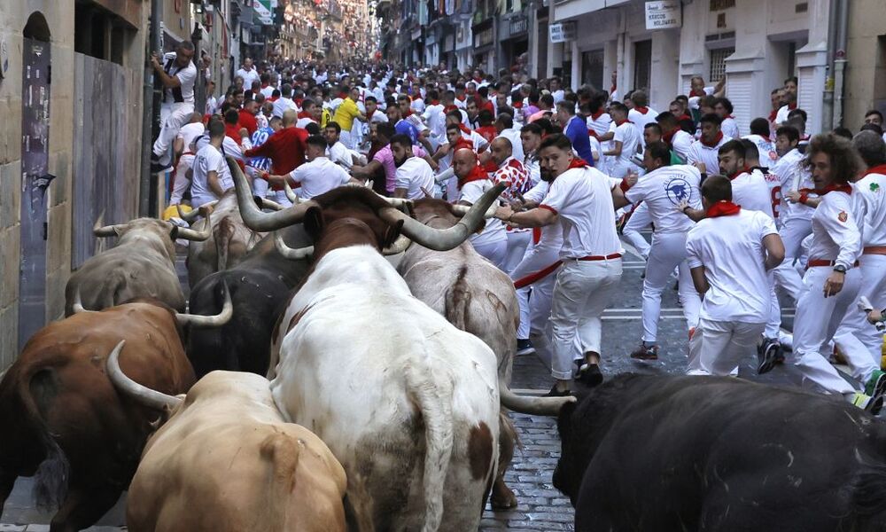 Primer encierro de los Sanfermines 2022  / VILLAR LÓPEZ