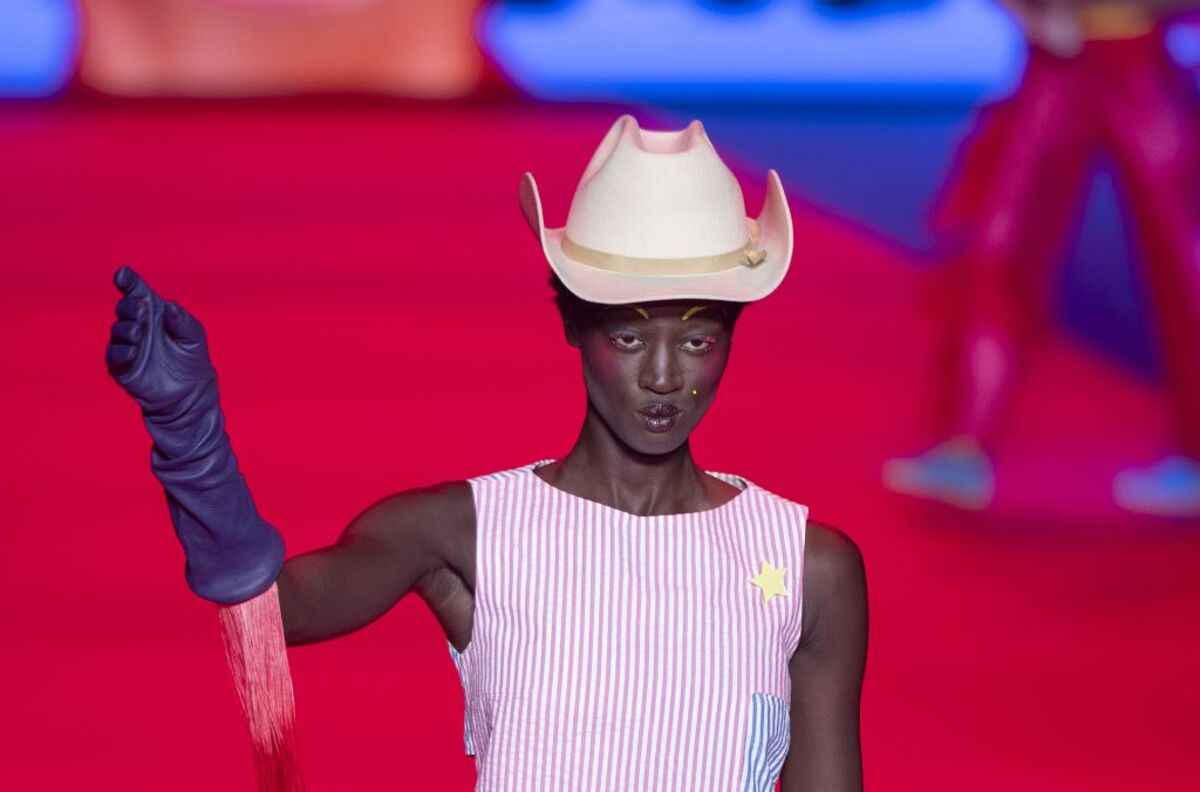 Desfile de Agatha Ruiz de la Prada en la Mercedes Benz Fashion Week  / ALBERTO ORTEGA