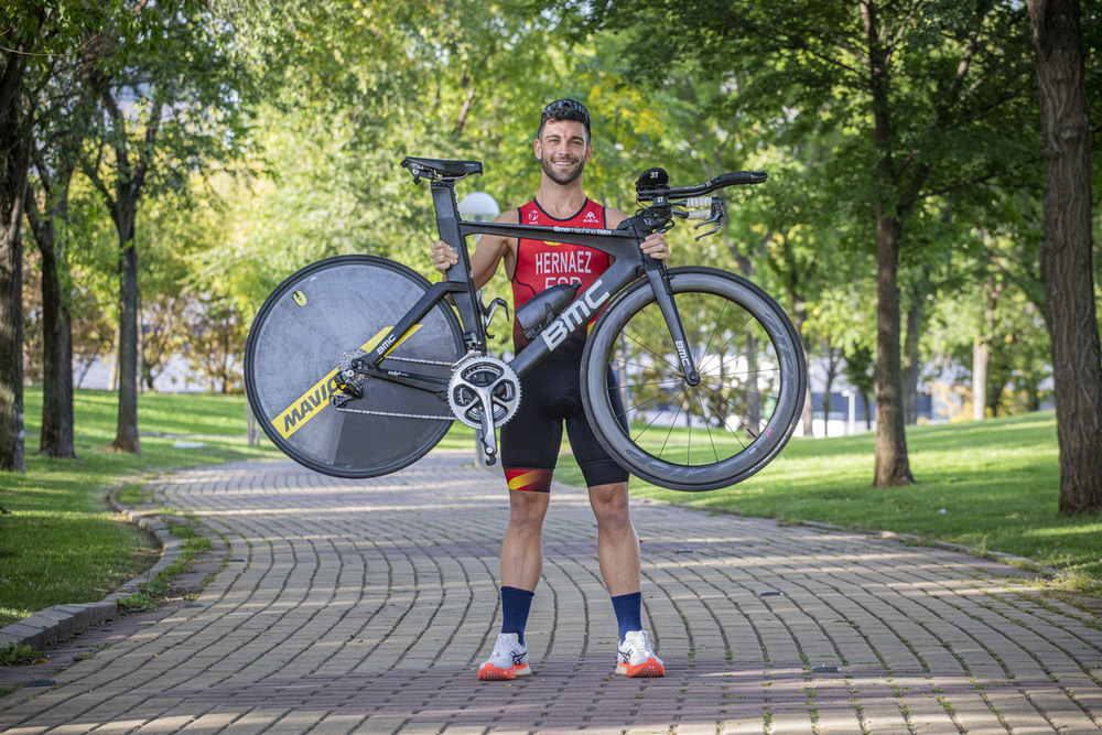 Jorge Hernáez, antes de un entrenamiento en la capital riojana.