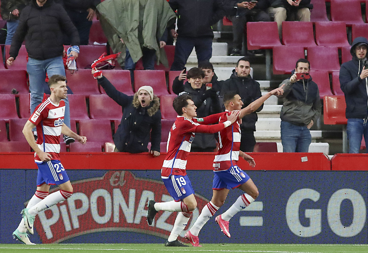 Granada - Real Sociedad  / PEPE TORRES