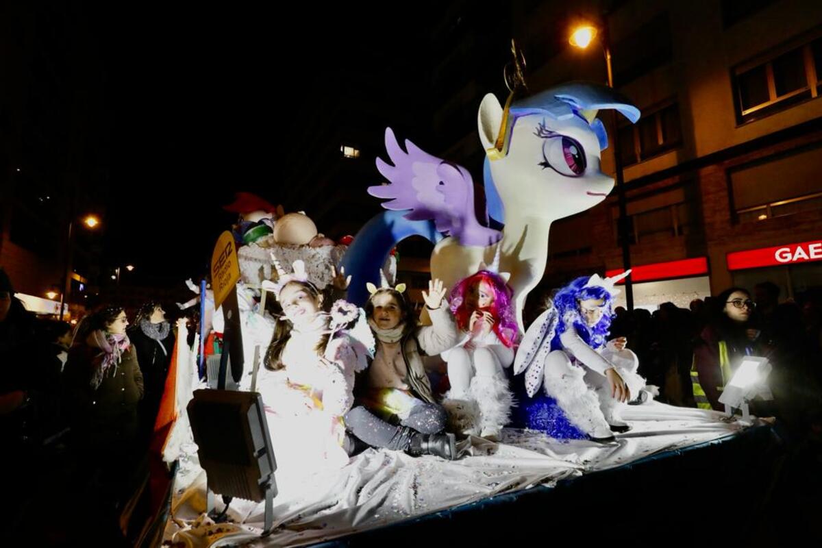 Imagen de la cabalgata de Reyes de Logroño  / ÓSCAR SOLORZANO