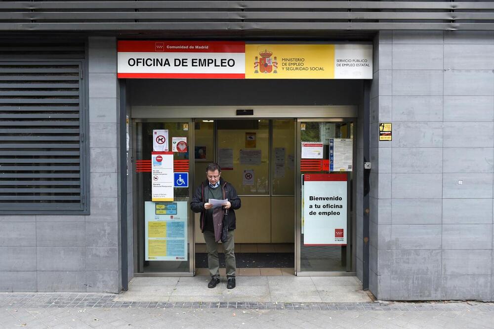 Foto de archivo de una oficina de empleo