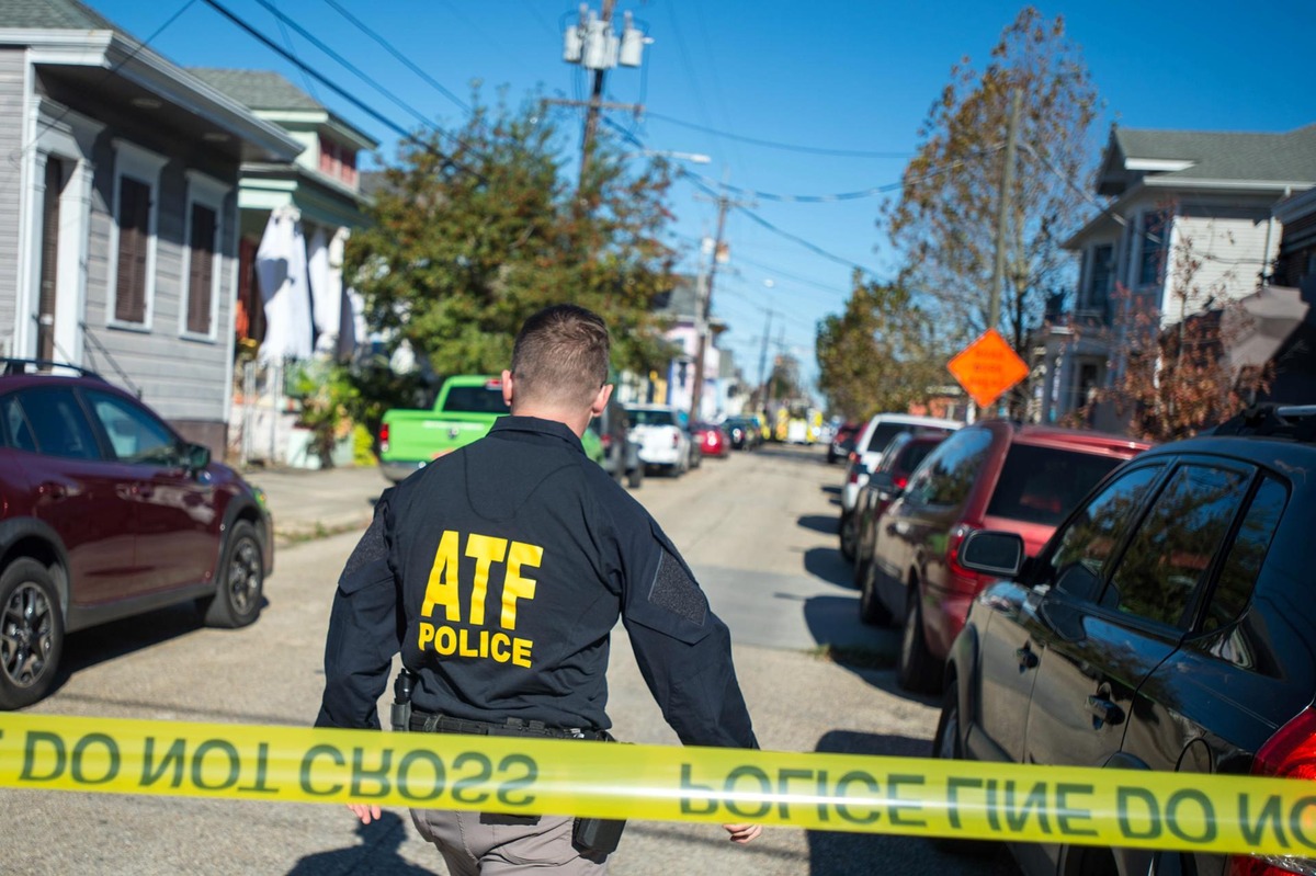 Aftermath of a car ramming into crowd in New Orleans  / SHAWN FINK