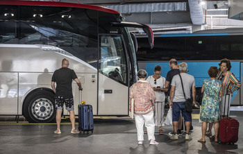 El Muwi habilitará dos líneas de autobús para el público