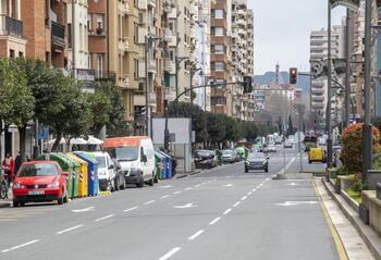 Detenido por intentar agredir a los sanitarios que le atendían