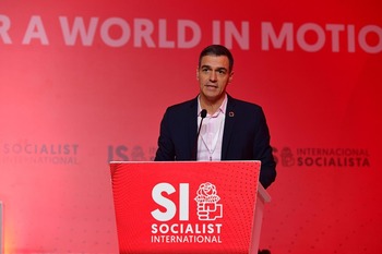 Sánchez llama a enterrar el discurso de odio de la derecha