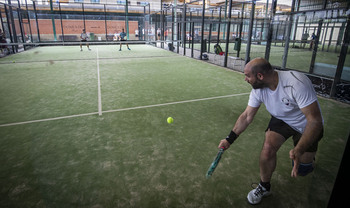 Pádel 'a punta pala' en La Grajera