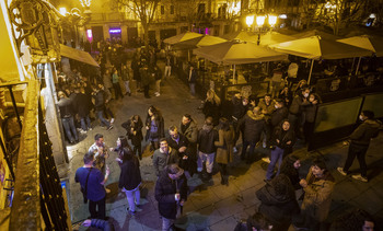 Logroño recauda 600.000 euros por orinar y beber en la calle