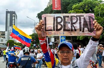 Observadores de EEUU no consideran democráticas las elecciones