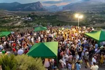 Gran ambiente en la VIII Jornada cultura y vino de Nalda