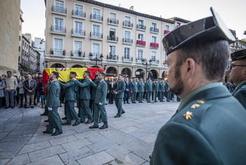 Logroño honra a los 2 guardias del GAR atropellados en Sevilla