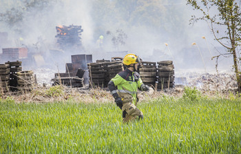 Controlado el incendio cercano a la presa de Enciso