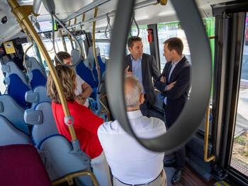 El metropolitano incorpora el primer autobús 100 % eléctrico