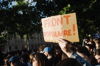 La izquierda francesa acuerda formar 