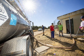 El Gobierno riojano moviliza 70.000 litros de agua para Daroca