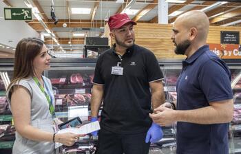 Cruz Roja facilita a 320 personas encontrar trabajo