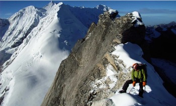 «El alpinismo español existe. El reconocimiento es para todos»